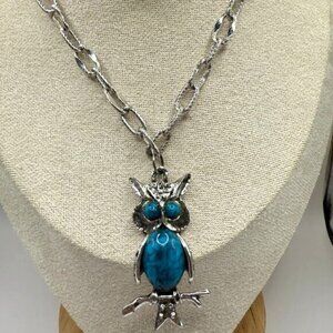 Vintage Whiting & Davis Silver-Tone Chain Necklace With Blue Stone Owl Pendant